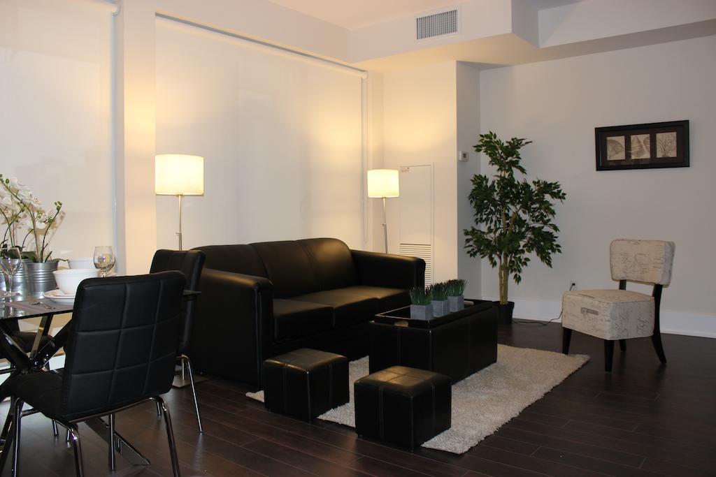 Atlas Suites - Cn Tower & Convention Centre 多伦多 客房 照片