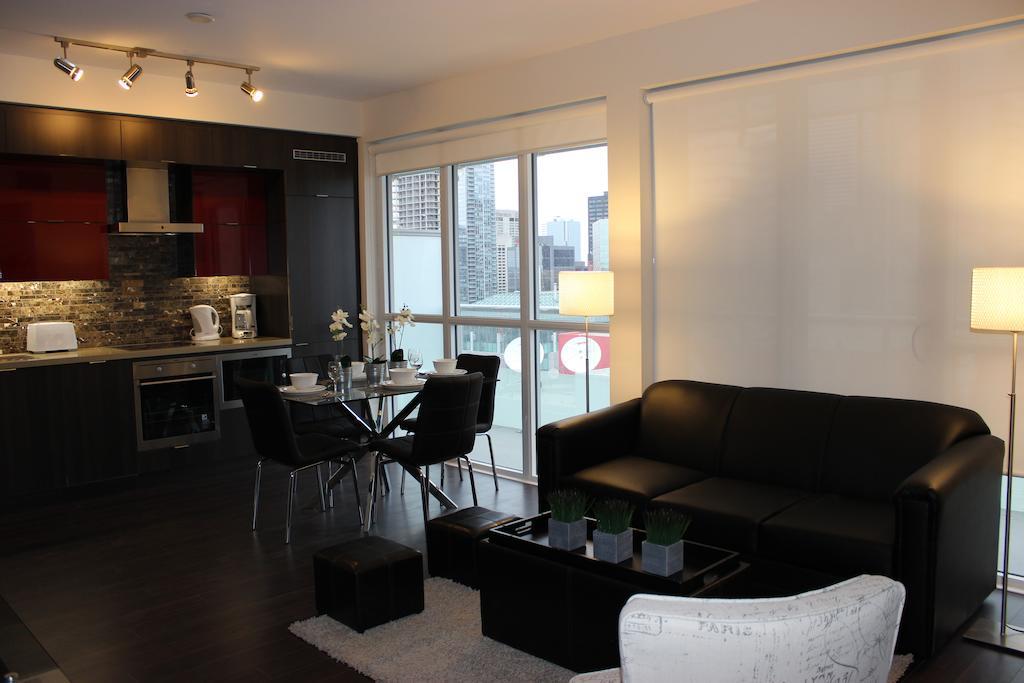 Atlas Suites - Cn Tower & Convention Centre 多伦多 客房 照片
